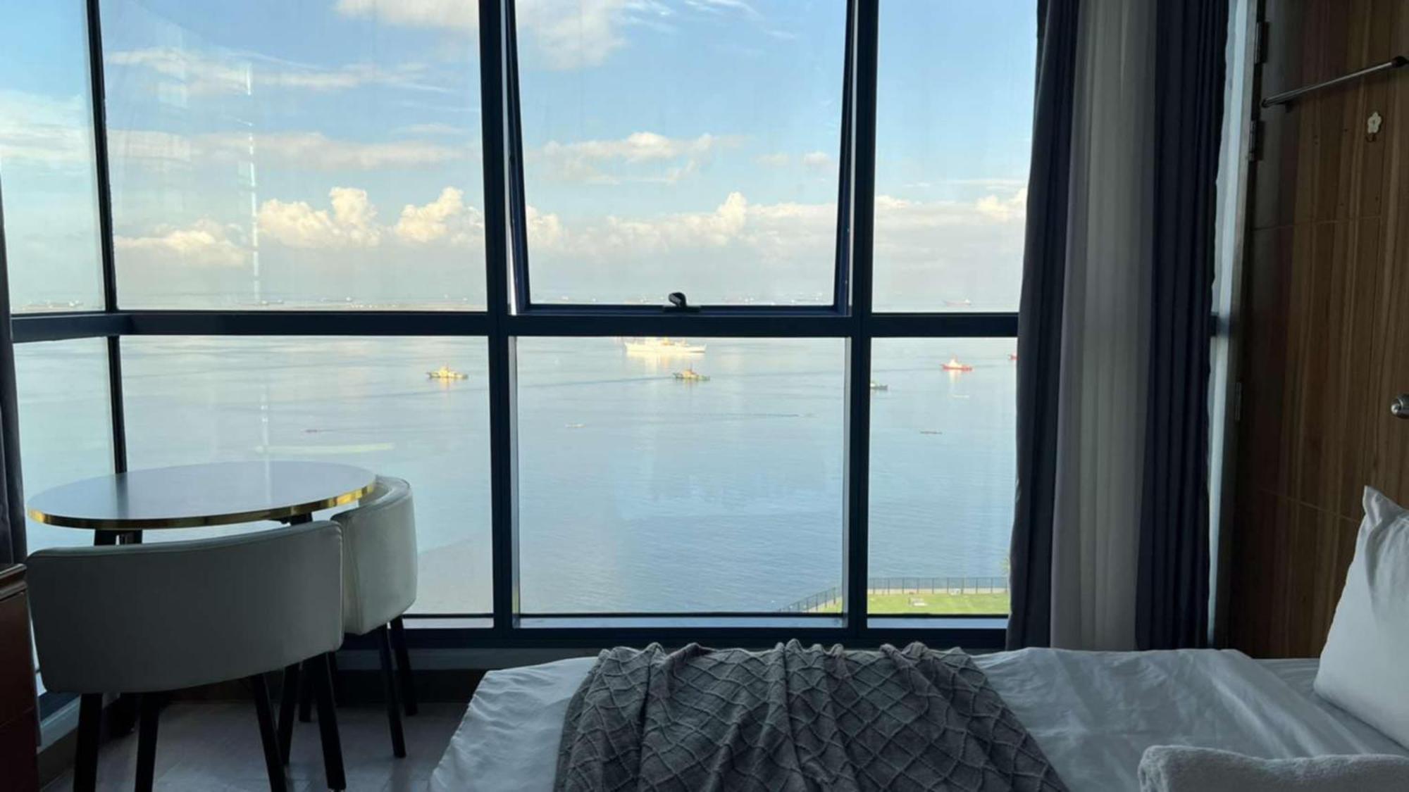 3br Grand Riviera By Mrsayla Apartment