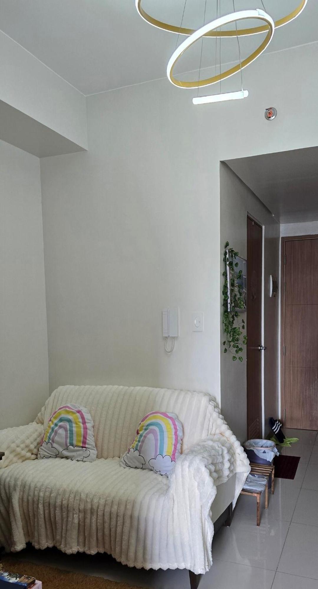 Smdc Red Residences Makati W Own Parking Slot *