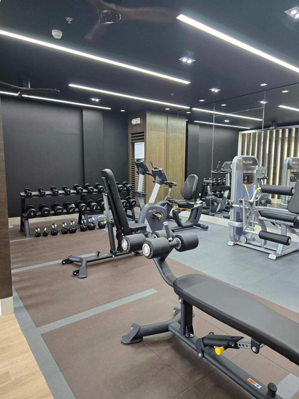 Apartment Smdc Red Residences Makati W Own Parking Slot