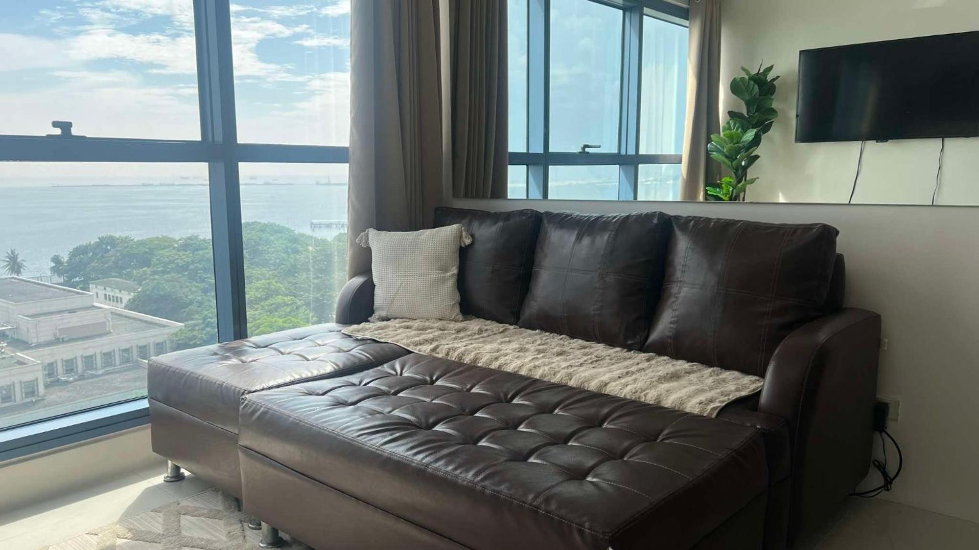 2br Grand Riviera By Mrsayla * Manila