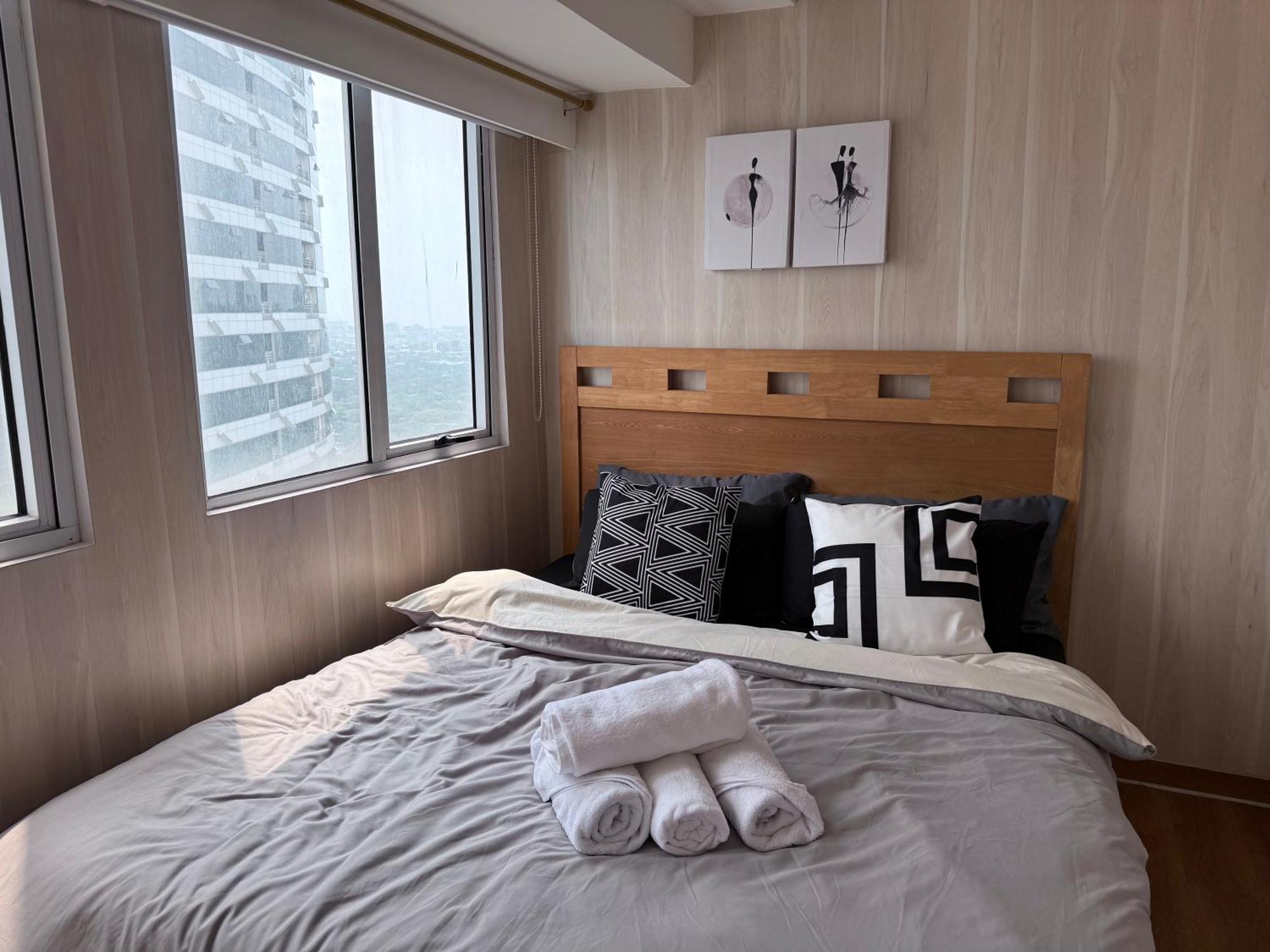 Aparthotel 2br Unit In Bgc The Manila