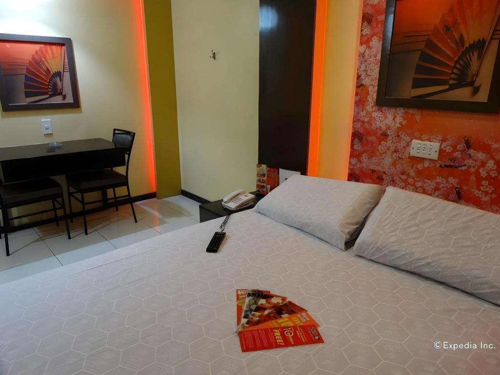 Hotel Sogo Buendia
