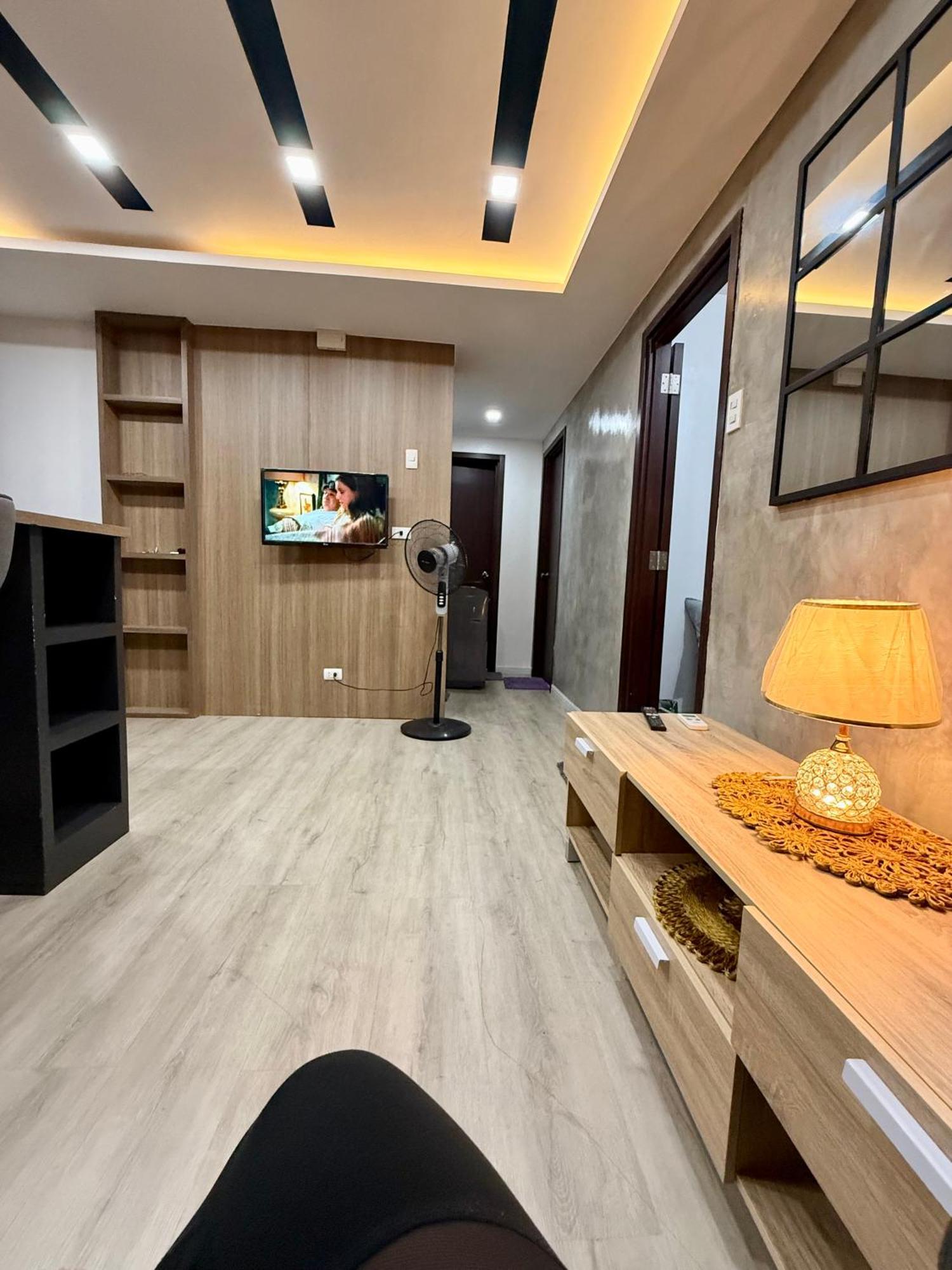 Urbanchic 2br Unit At Boni Edsa * Manila
