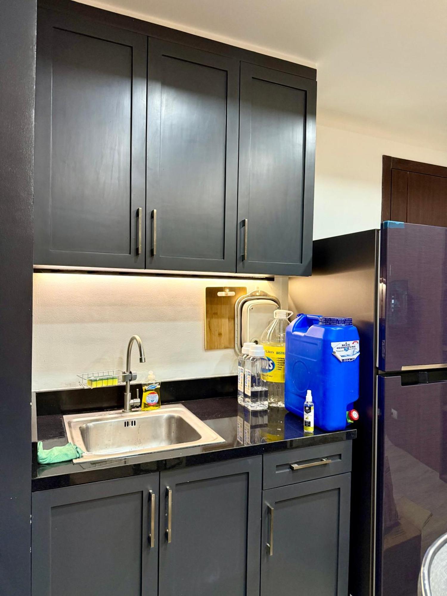 Urbanchic 2br Unit At Boni Edsa Aparthotel *