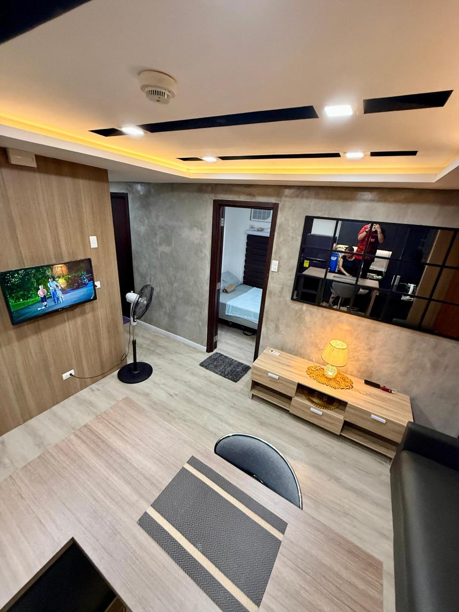 Urbanchic 2br Unit At Boni Edsa Aparthotel