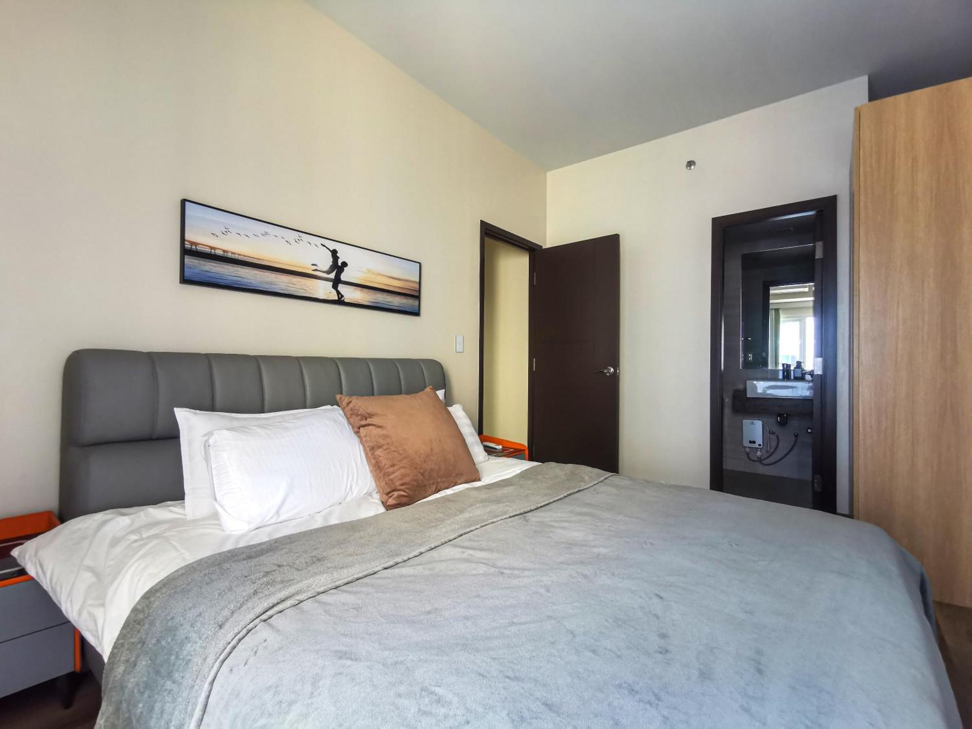 Aparthotel Modern In Prime Location Manila