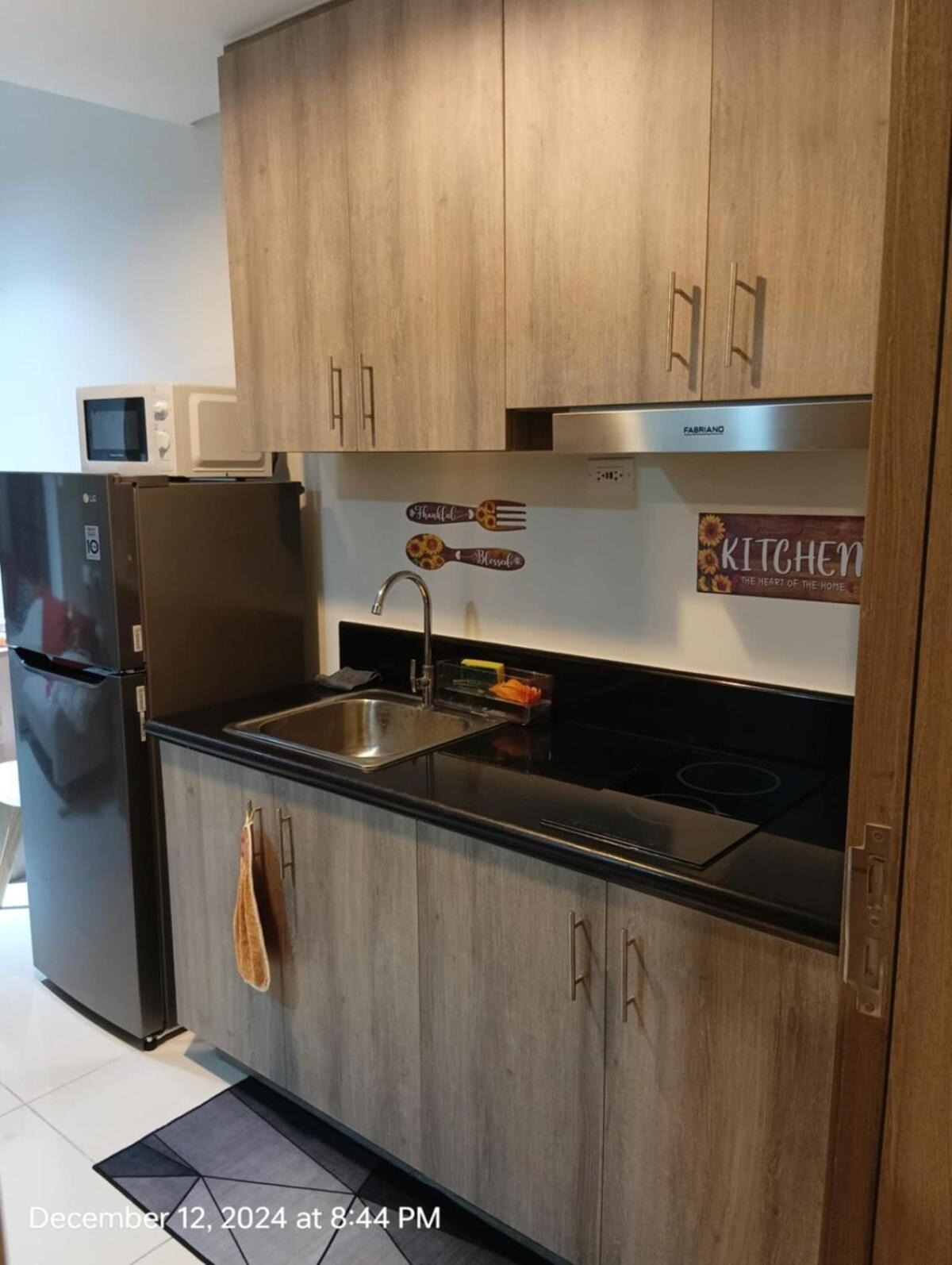 Apartment Coast Residences Manila
