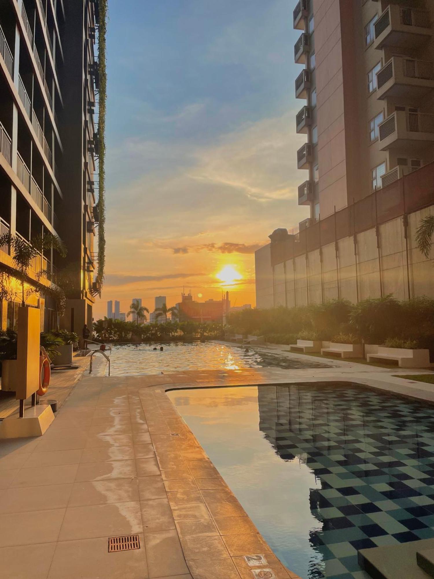 Stylish 1br In Makati Apartment Manila
