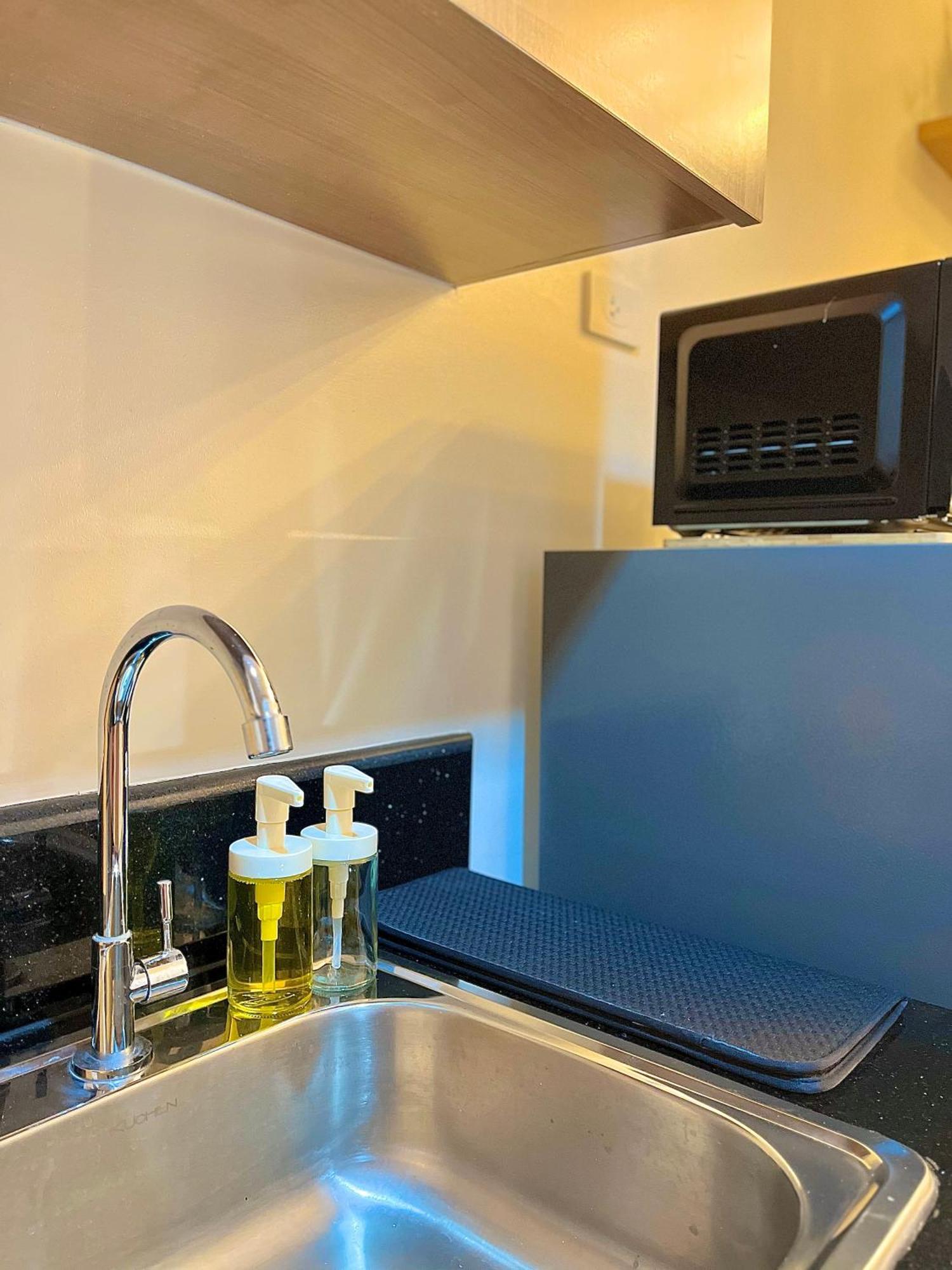 Apartment Stylish 1br In Makati *