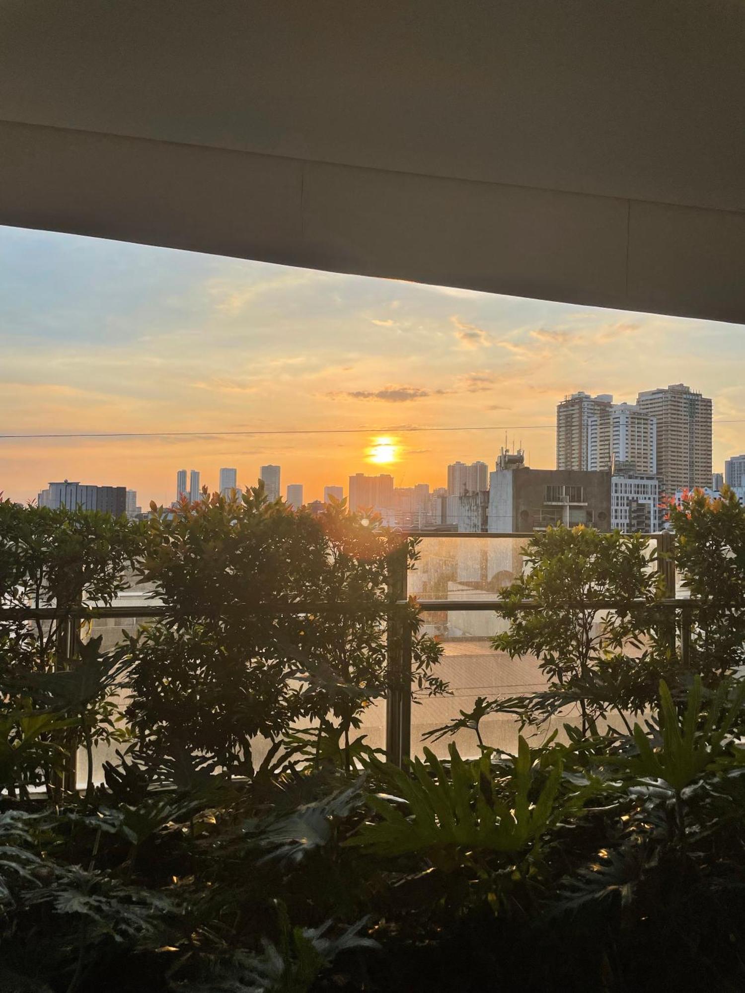 Stylish 1br In Makati Apartment Manila