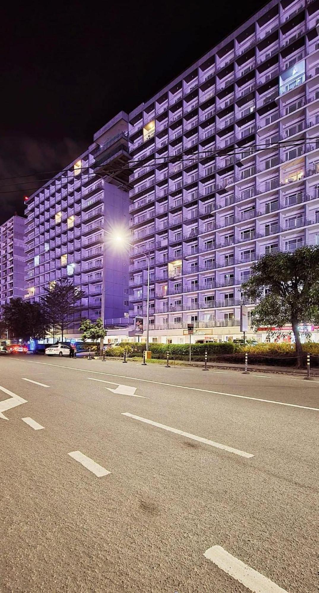Shell Residences 1br Deluxe Condotel - Mall Of Manila