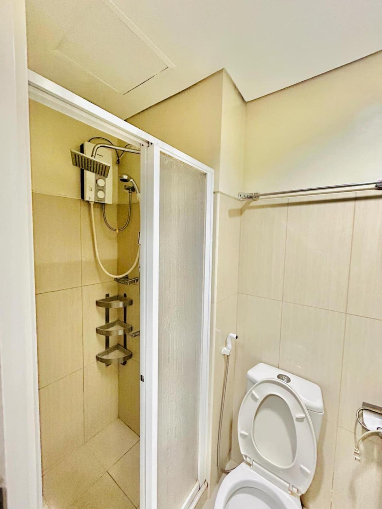 Shell Residences 1br Deluxe Condotel - Mall Of * Manila