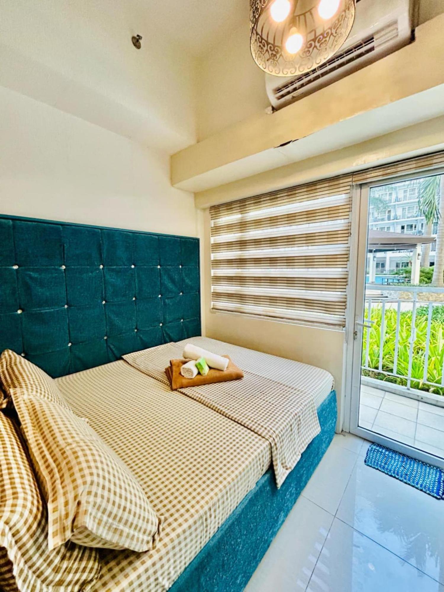 Apartment Shell Residences 1br Deluxe Condotel - Mall Of