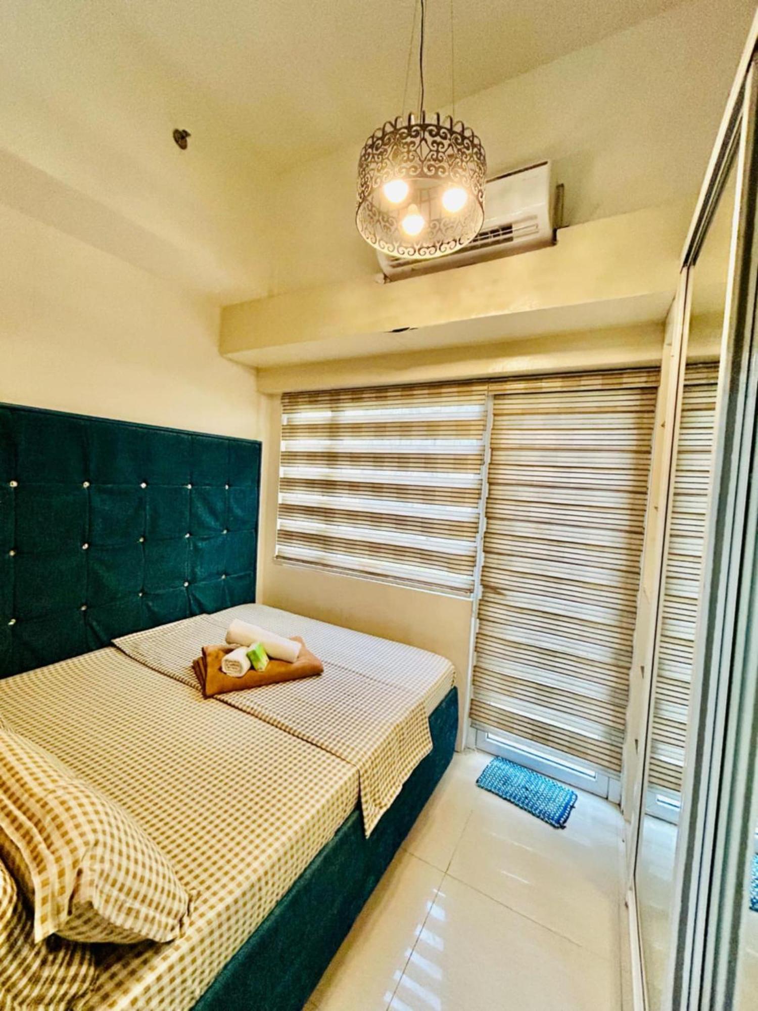Shell Residences 1br Deluxe Condotel - Mall Of Manila