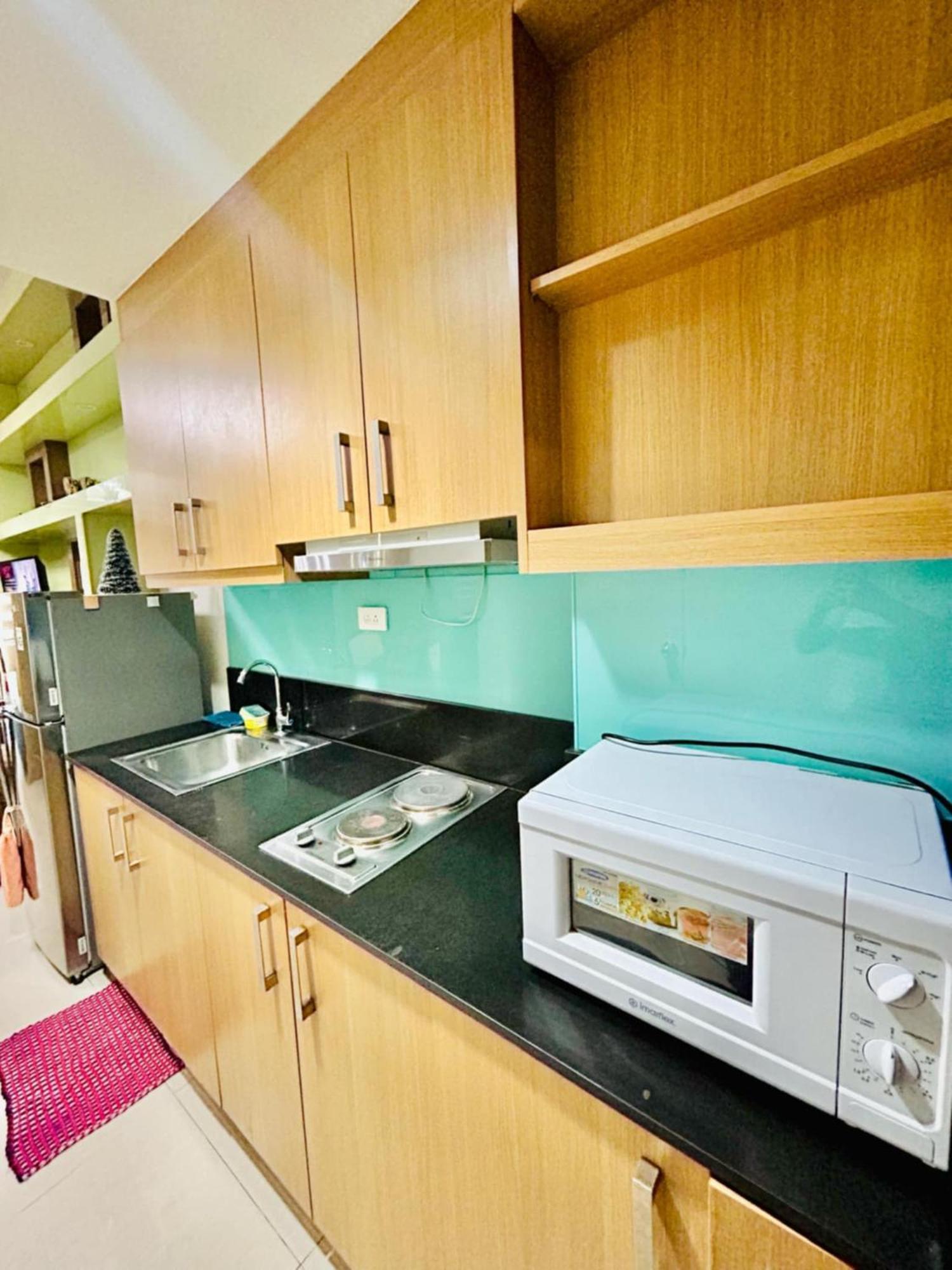 Apartment Shell Residences 1br Deluxe Condotel - Mall Of
