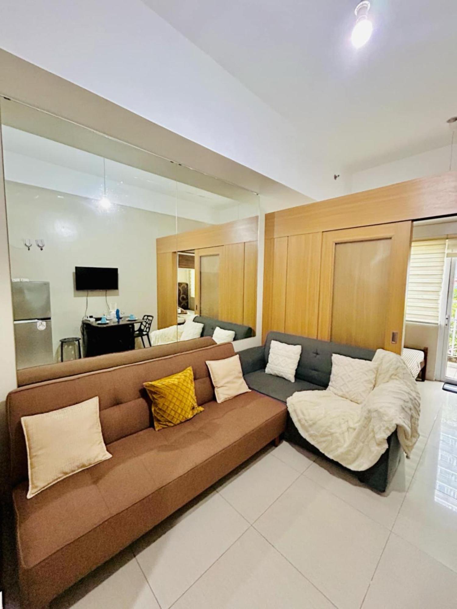 Shell Residences 1br Deluxe Condotel - Mall Of Apartment *
