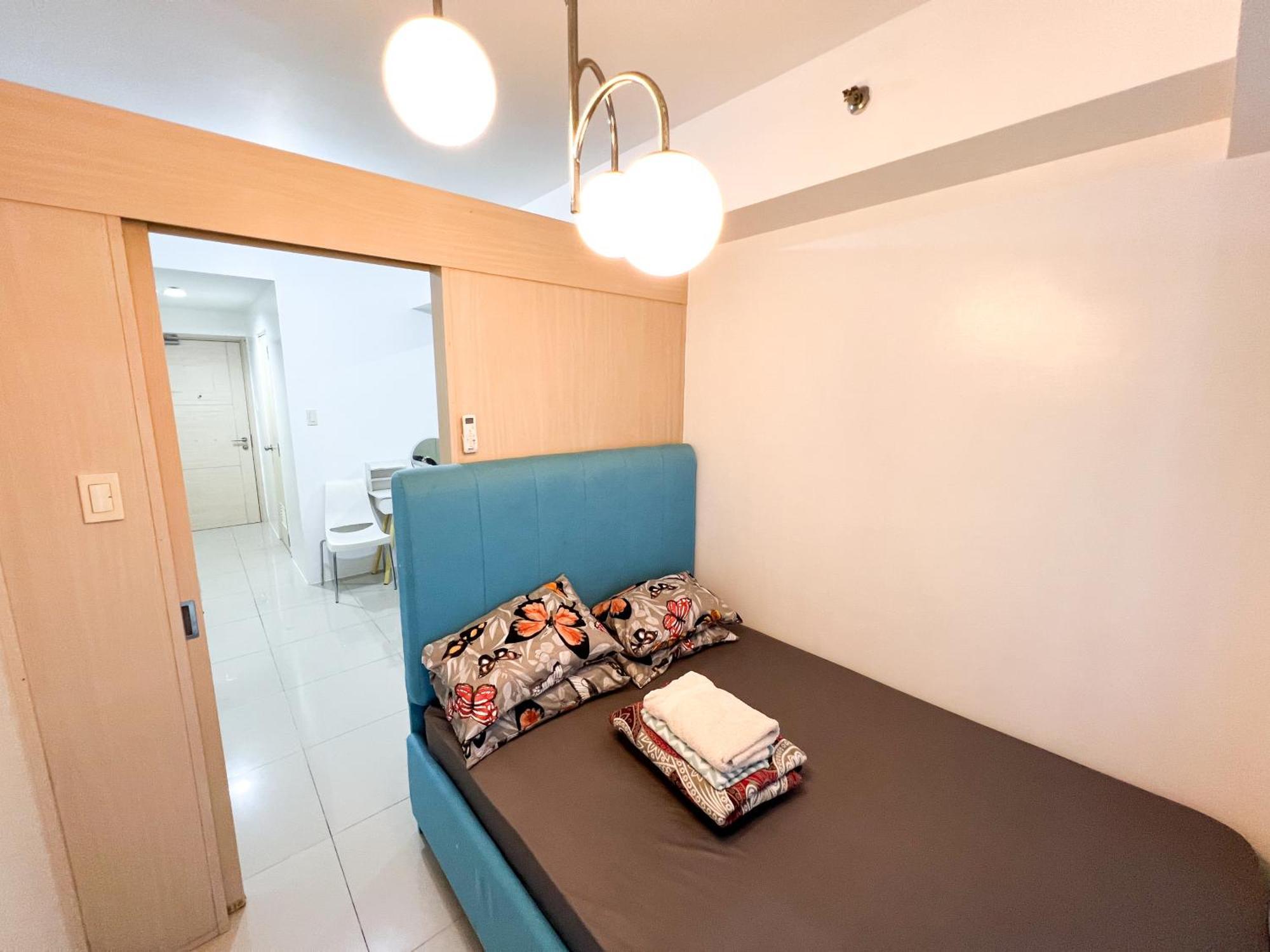 Sea Residences Navigators Aparthotel