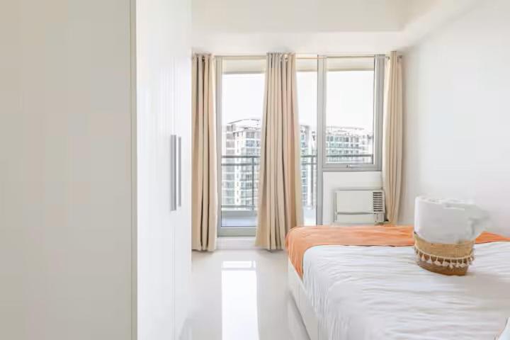 Apartment Jing'scrib 2br By Azure Near Airport Manila