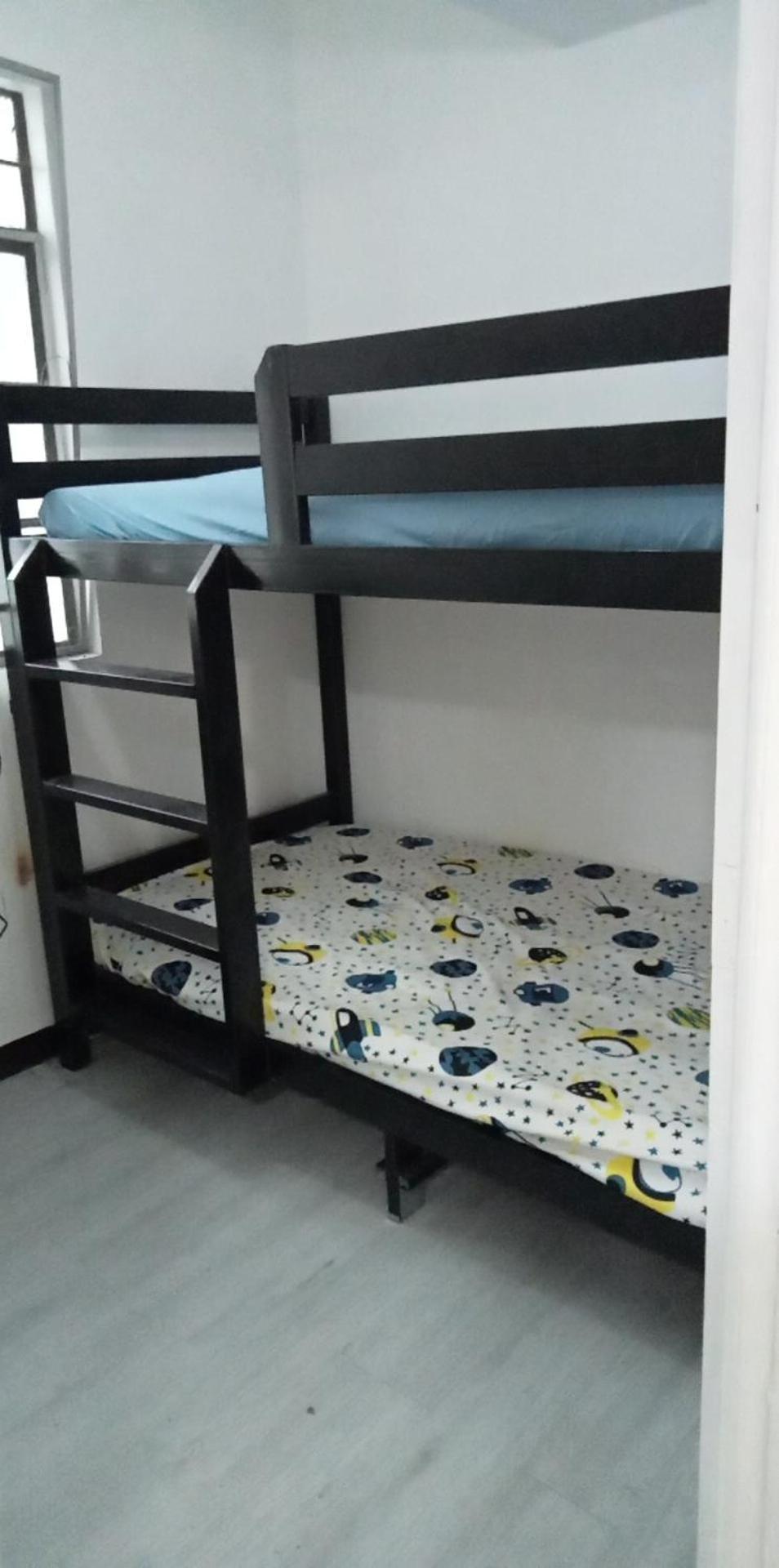 2br Staycation Family Near Naia,smbicutan,bgc Manila