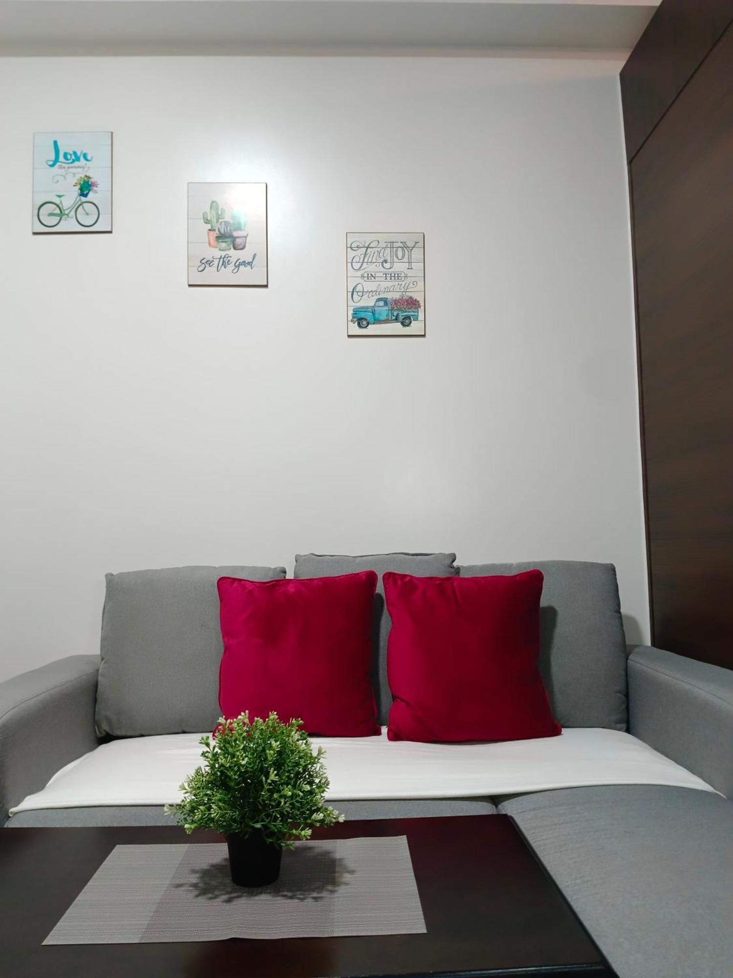 Cozy & Stylish Staycation And Netflix - Wifi And Pool Apartment