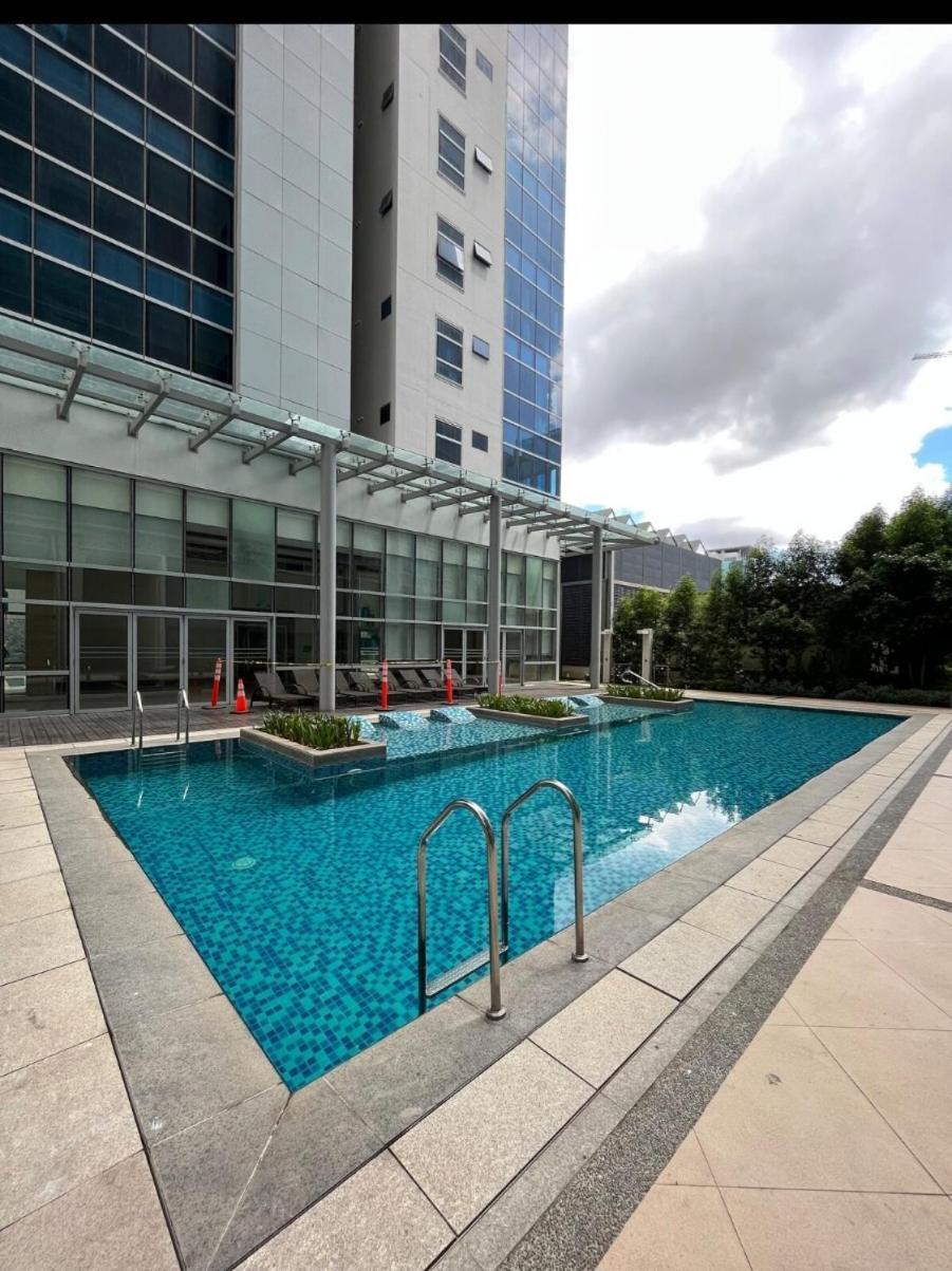 Bgc Opulent Heights Residences Aparthotel