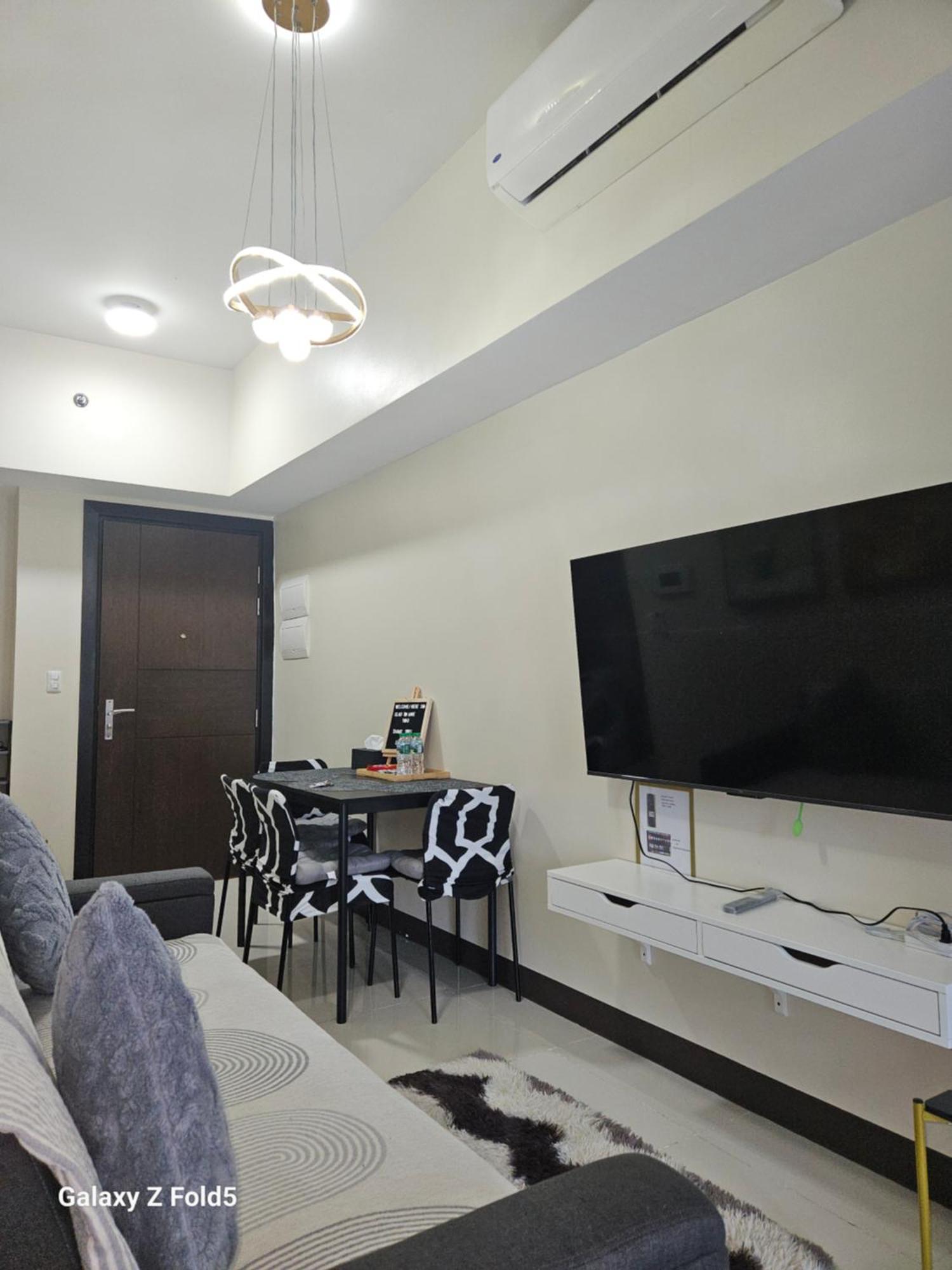 Aparthotel Bgc Opulent Heights Residences Manila