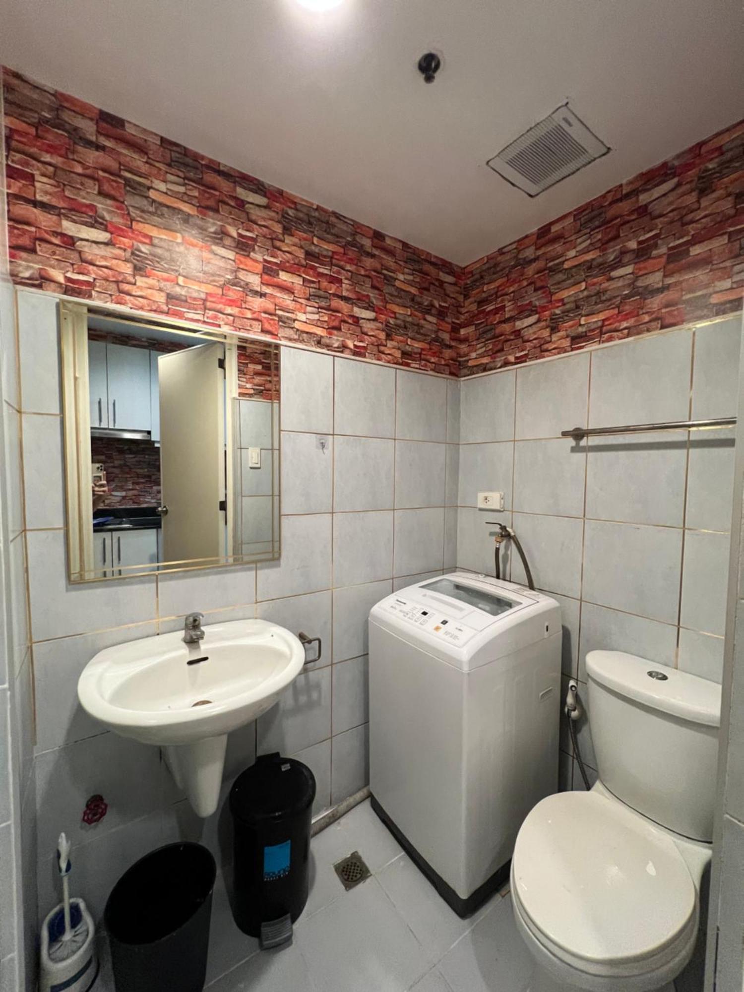 Sea Residences Moa City- Kirk Aparthotel Pasay