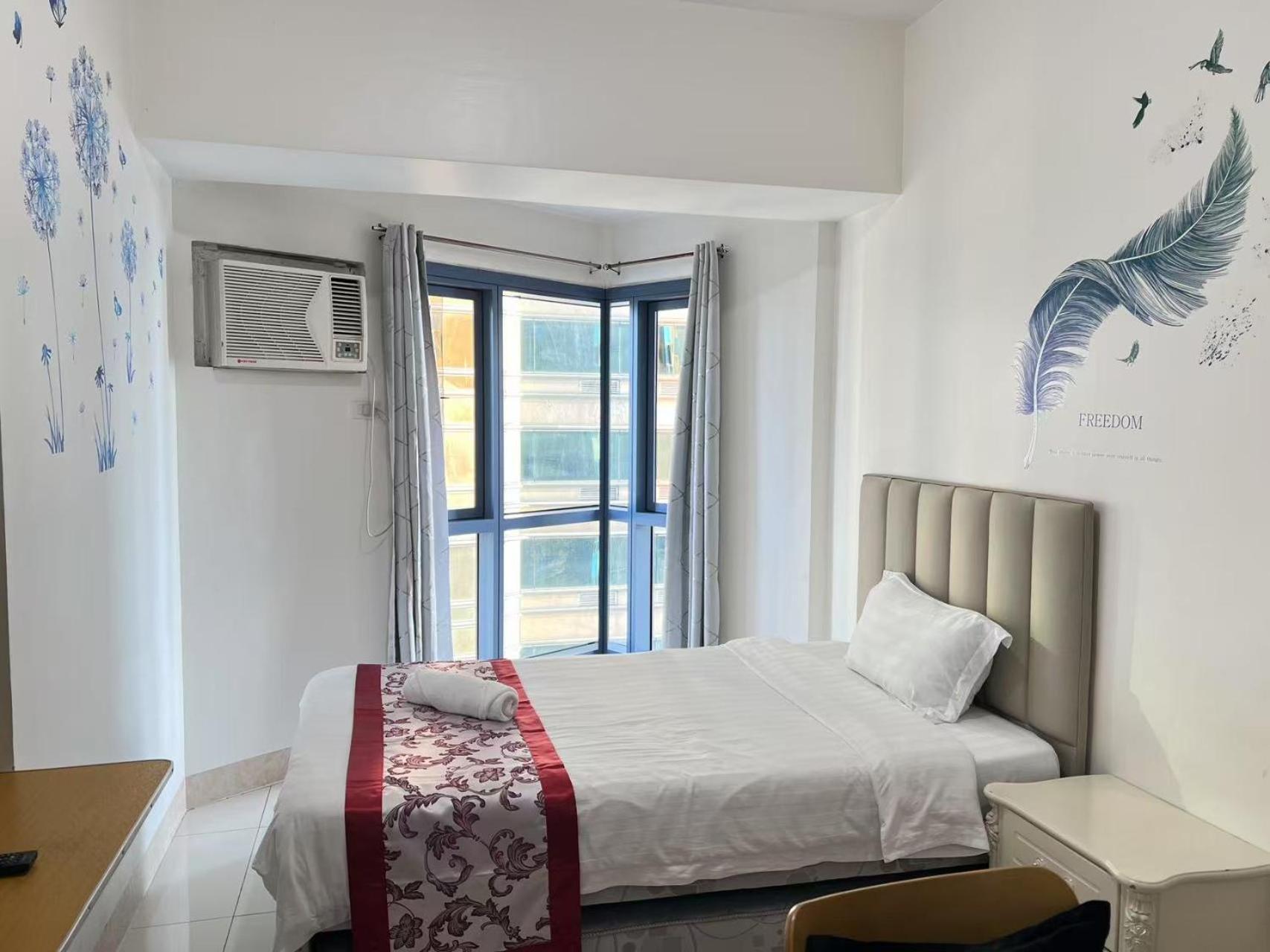 Sunset House Roxas Bay Apartment Manila