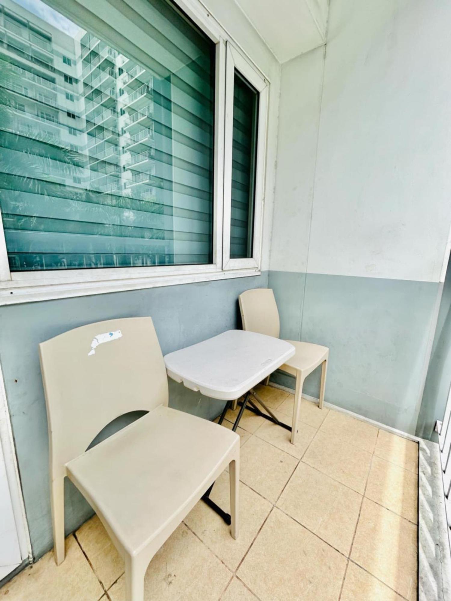 Deluxe Condotel In Mall Of Pasay Aparthotel Manila