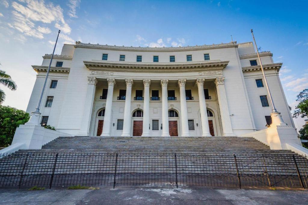 Amorsolo Mansion 3* Manila