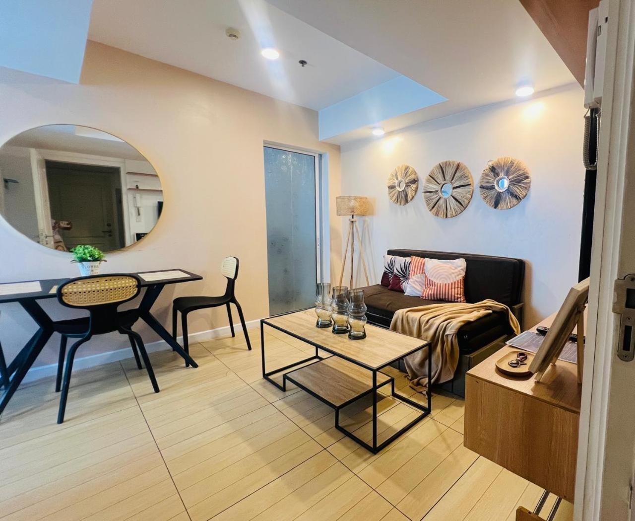 The Bahamas & Maldives At Azure Residences Paranaque 15 Mins Airport T3 *