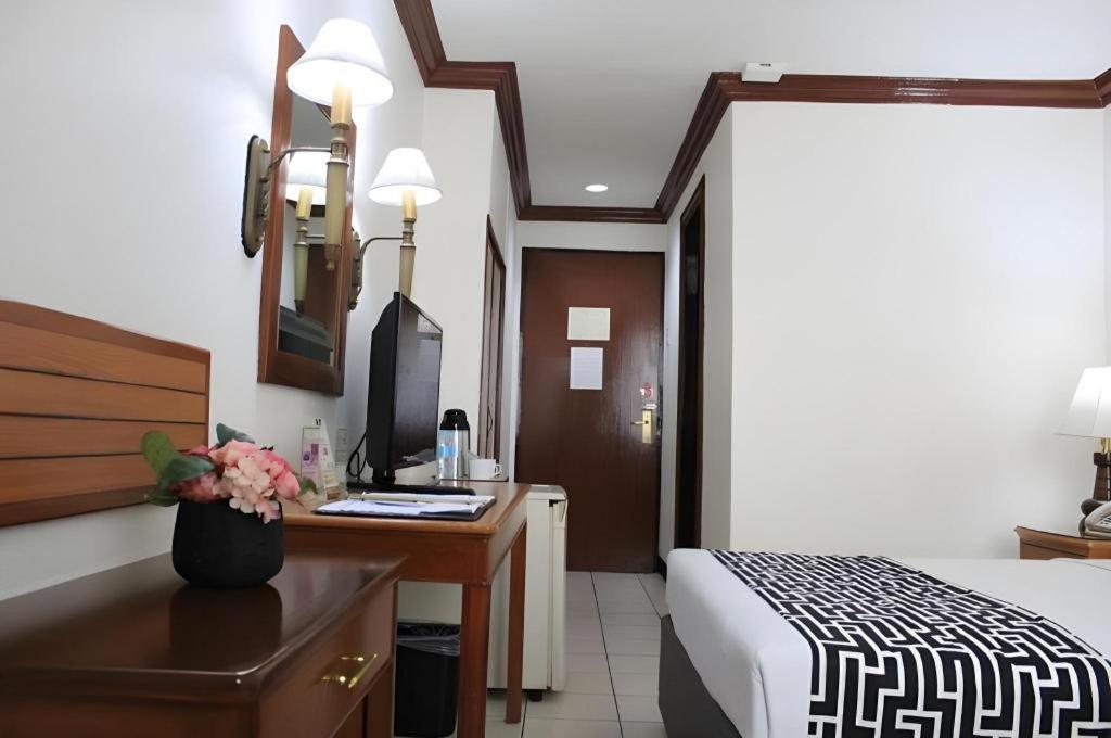 Palmas De 3*