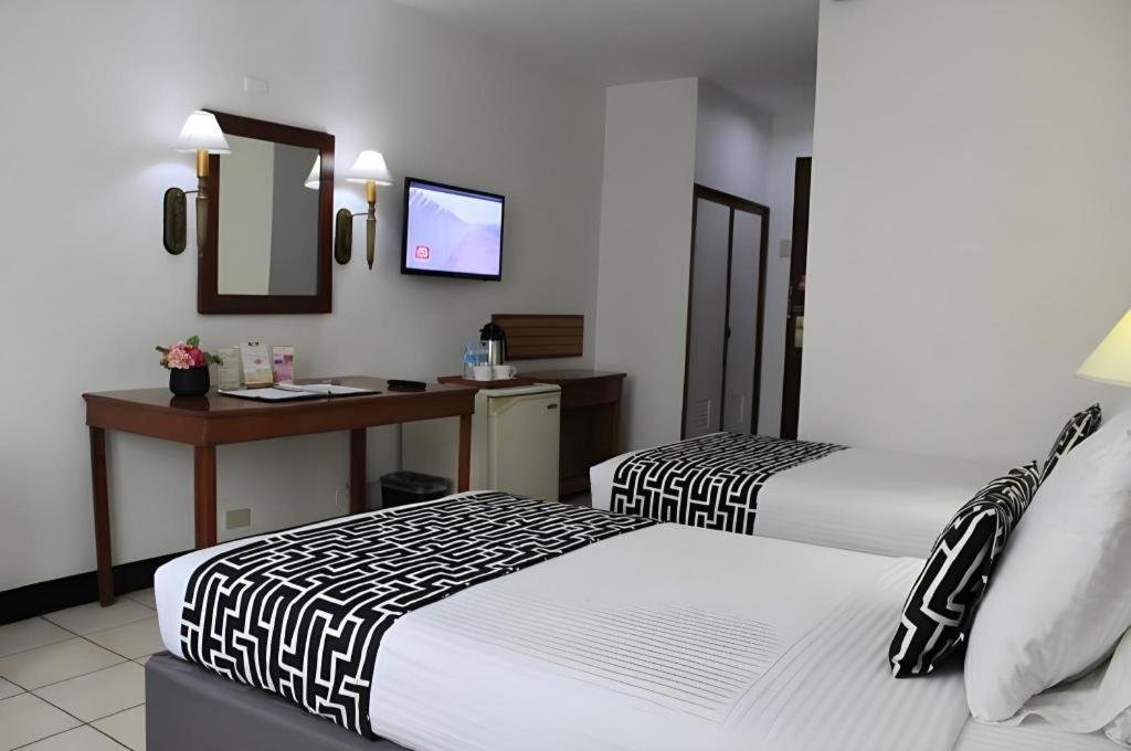Hotel Palmas De