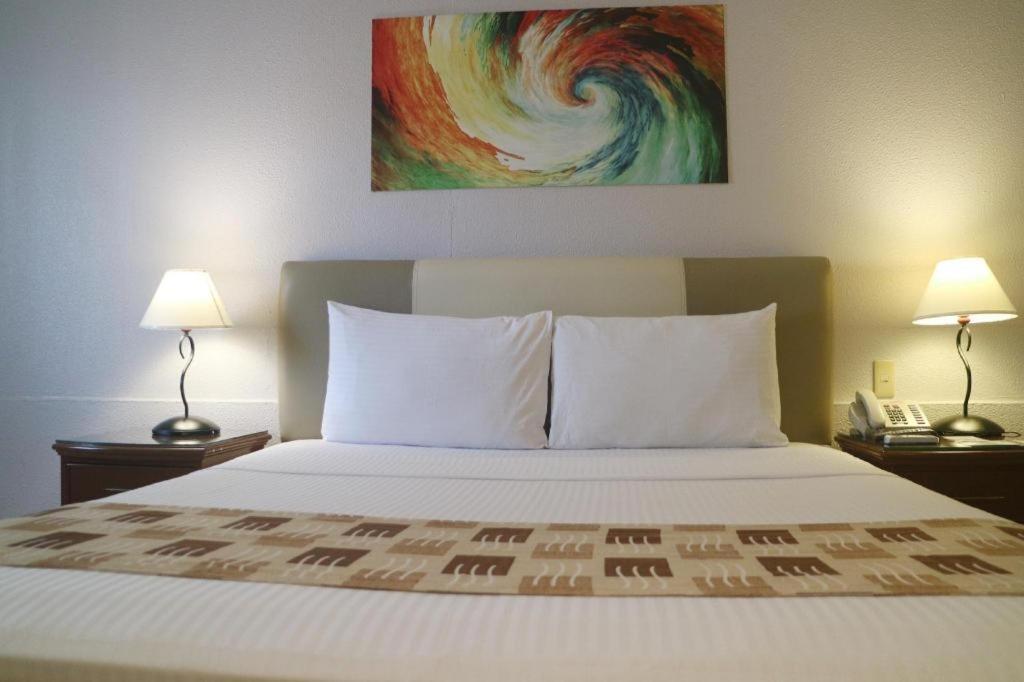 Hotel Palmas De Manila