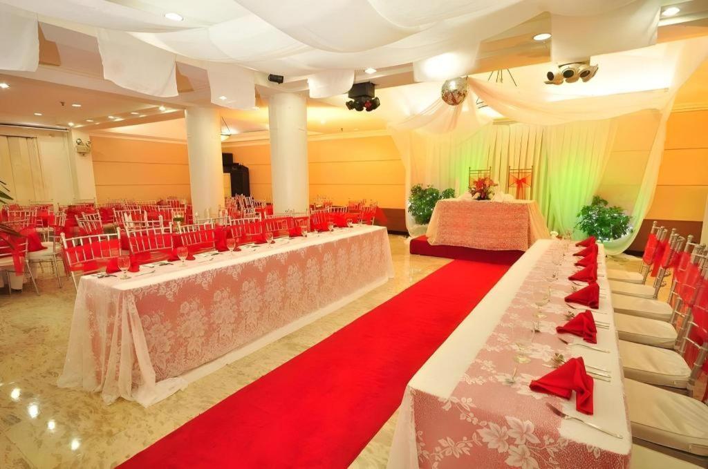 Hotel Palmas De 3*