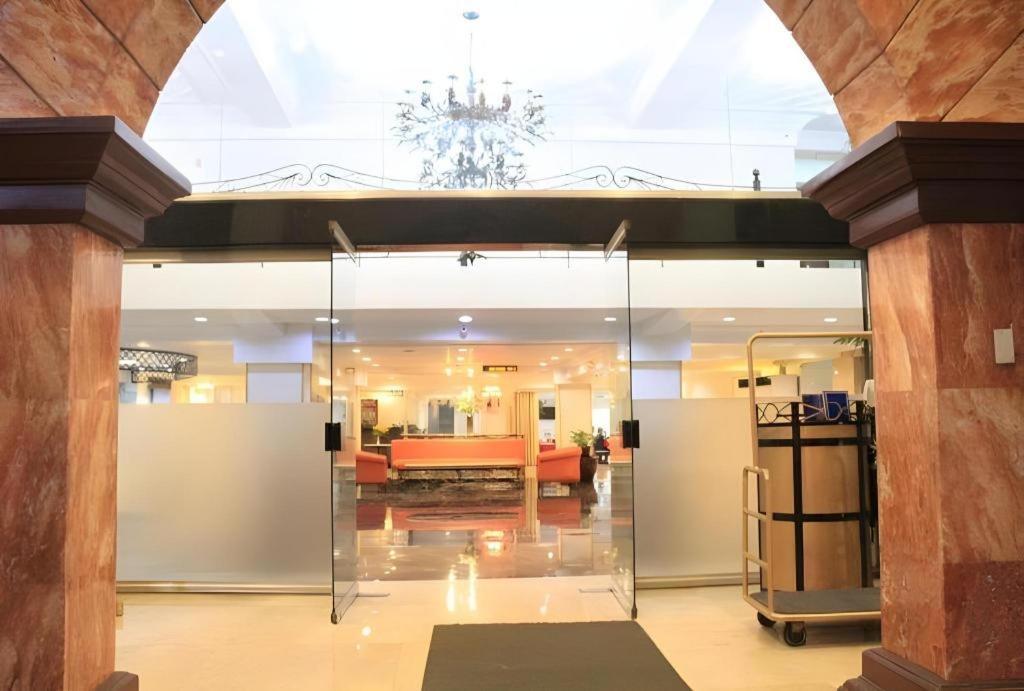 Palmas De Hotel Manila