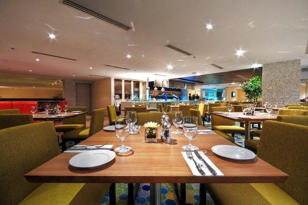 Hotel Maxims Hotel