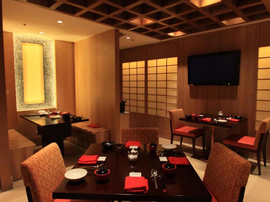 Hotel Maxims Hotel