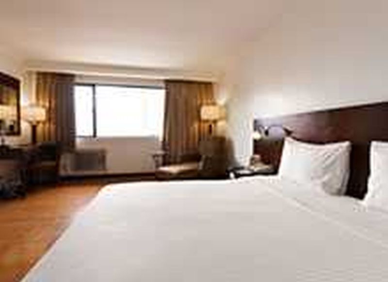 Hotel Pearl Garden Manila