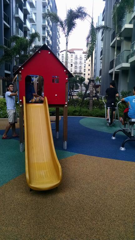 3n Palm Tree Villas Manila
