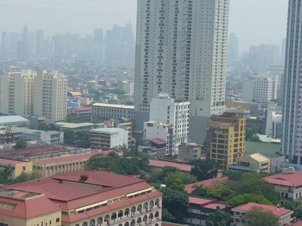 Apartment Mch Suites At Robinson's Place Residences *
