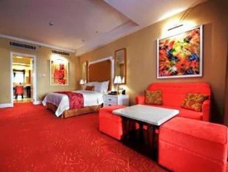 Maxims Hotel Hotel 5*