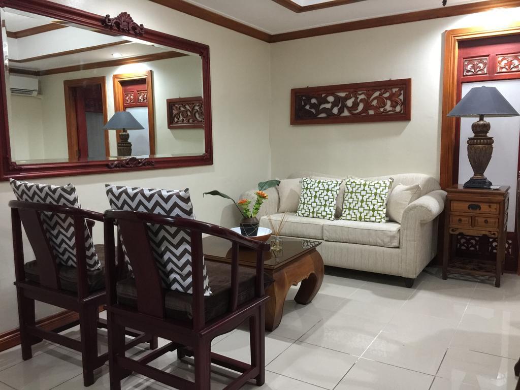 Apartment Mch Suites At Robinson's Place Residences