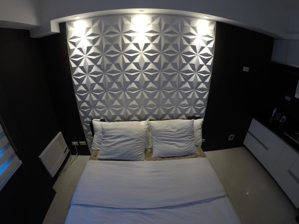 Apartment Burgundy Mckinley Place Service Apartment Manila