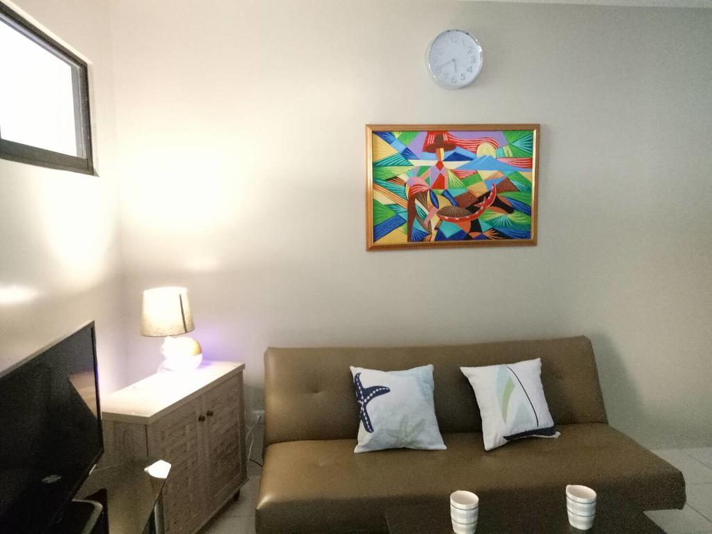 Serena's House Malate Apartment Manila