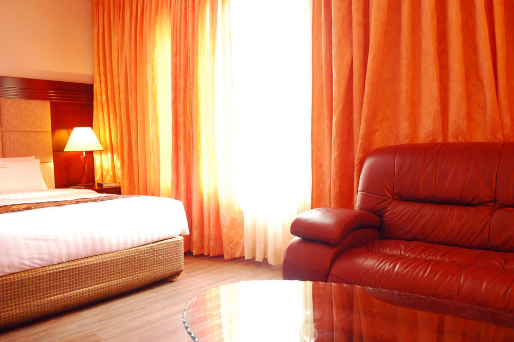 M Chereville Hotel Manila