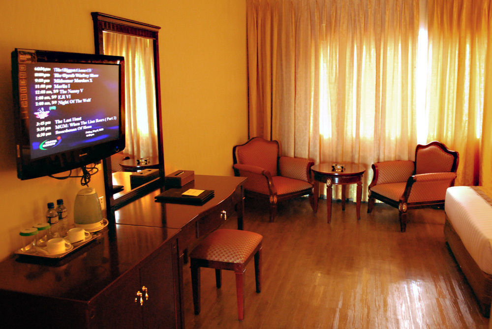 M Chereville Hotel Manila