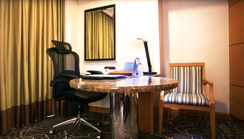 Sheraton Bay Hotel