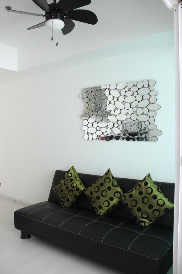 Azure Tropical Paradise Apartment *