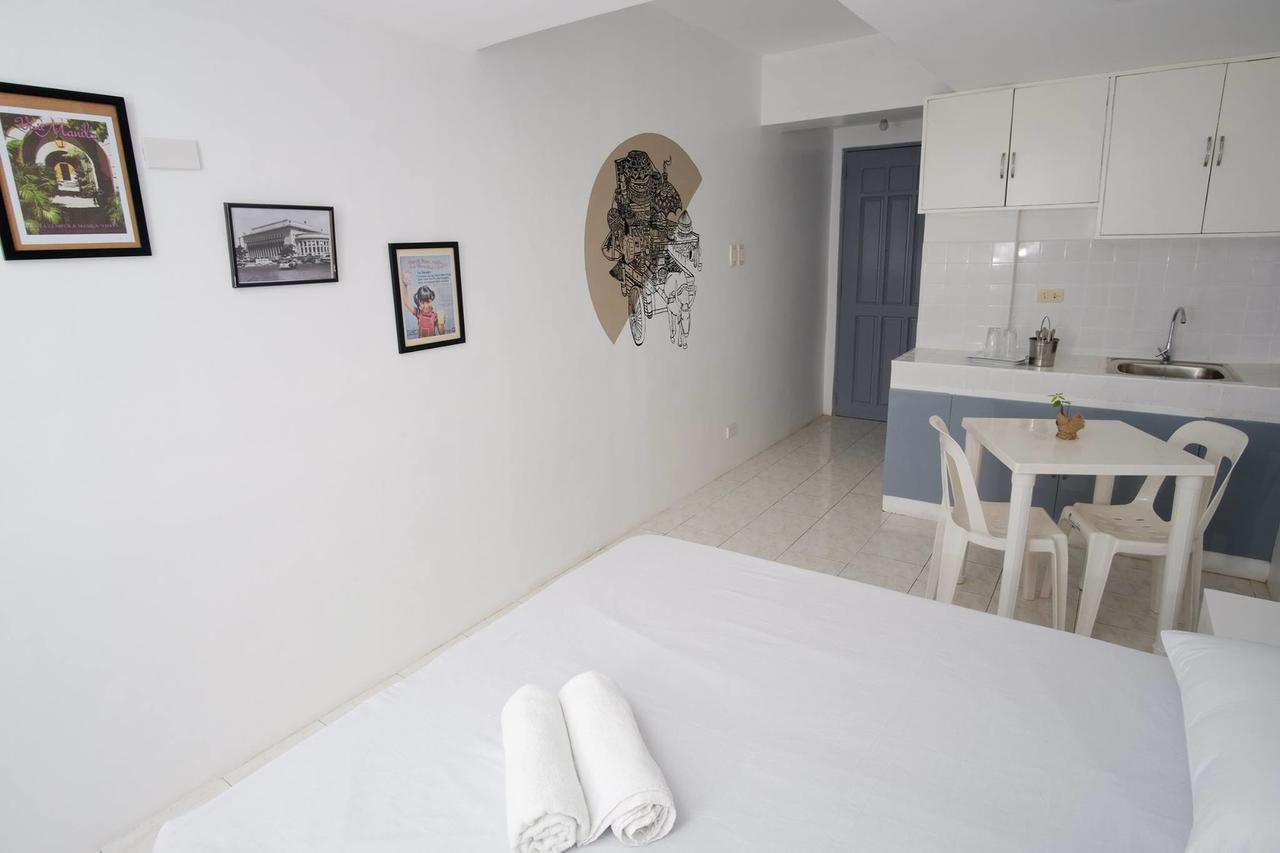 Frank Lloyd Apartelle Manila